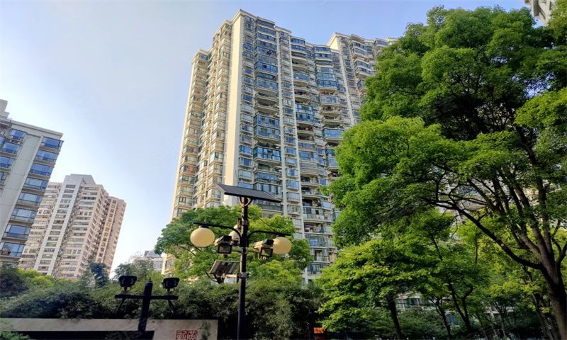 巴卡拉东苑