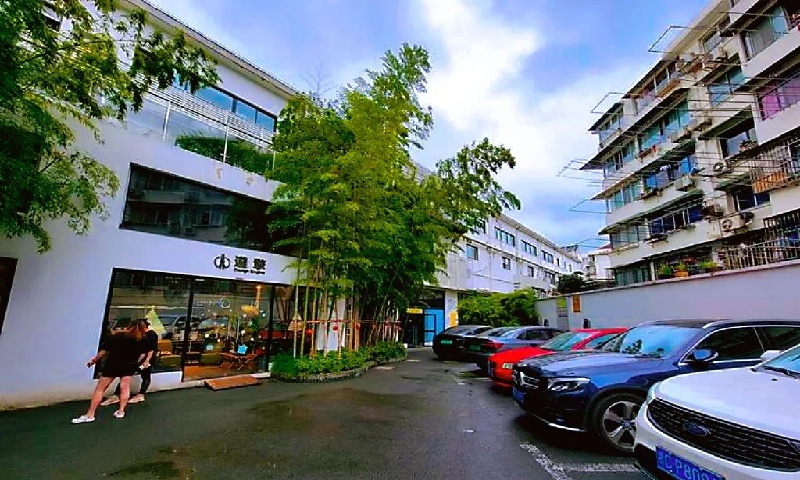 ​甘泉德必易园