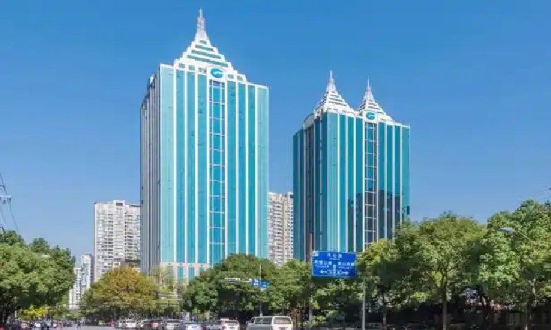 ​远东国际广场 —— 城市商务与高端服务的完美结合