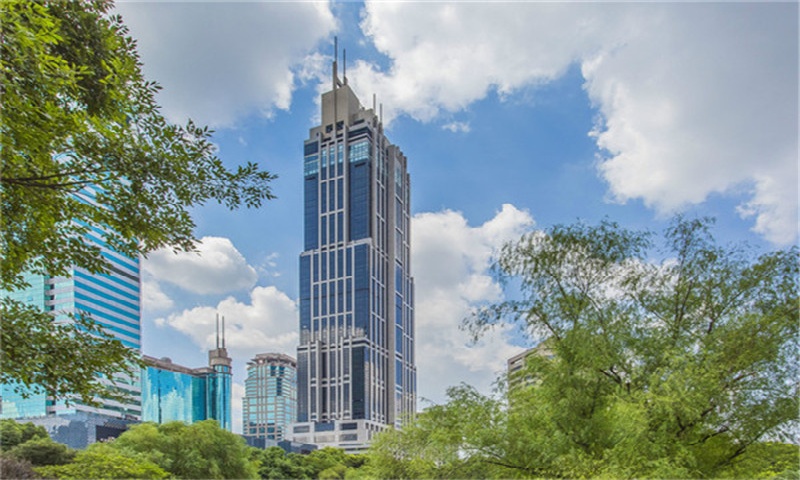 上海写字楼租赁市场的机遇与挑战  