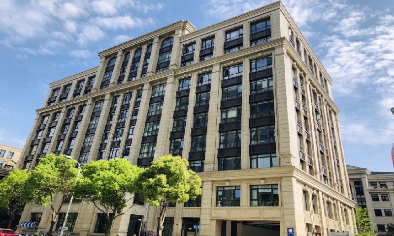 静安区办公室出租的关键考量因素与租赁策略